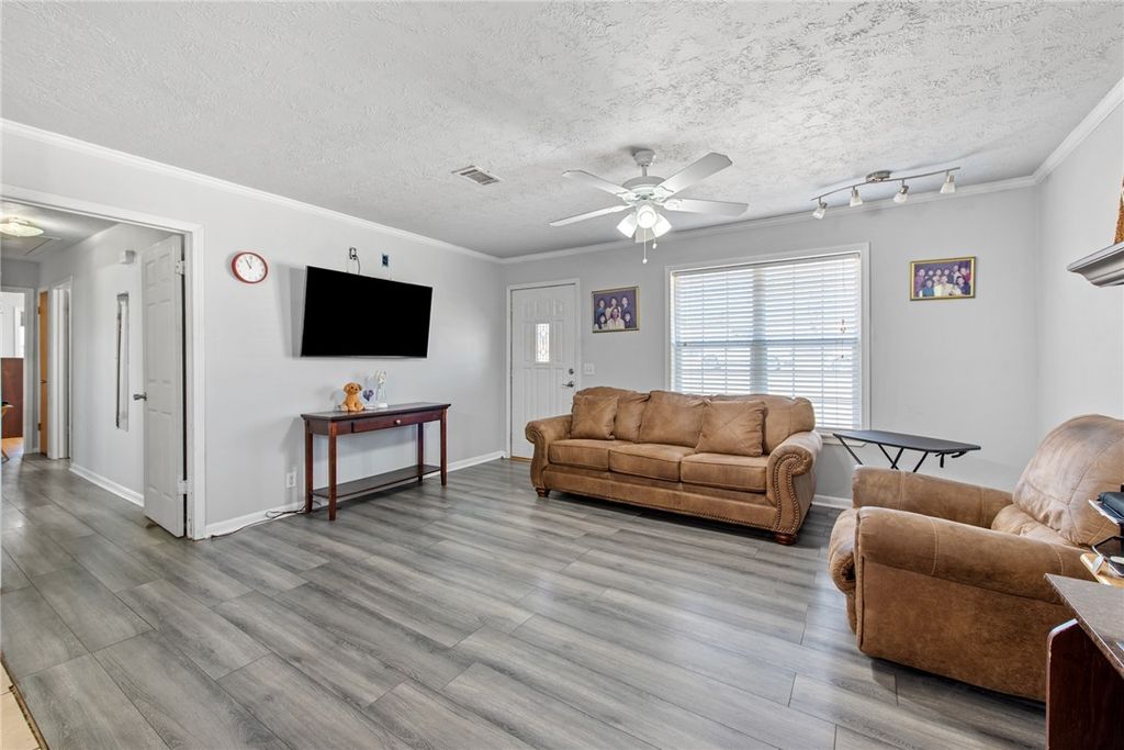 Photo of 1407 W 6th Street, Caldwell, TX 77836 (MLS # 26001364)