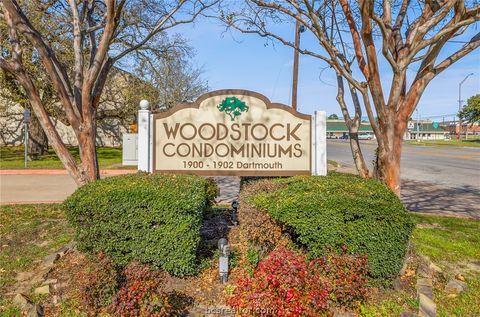 Tiny photo for 1902 Dartmouth Street #L4, College Station, TX 77840 (MLS # 26006563)