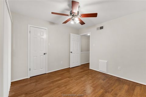 Tiny photo for 1902 Dartmouth Street #L4, College Station, TX 77840 (MLS # 26006563)