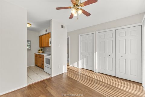 Tiny photo for 1902 Dartmouth Street #L4, College Station, TX 77840 (MLS # 26006563)