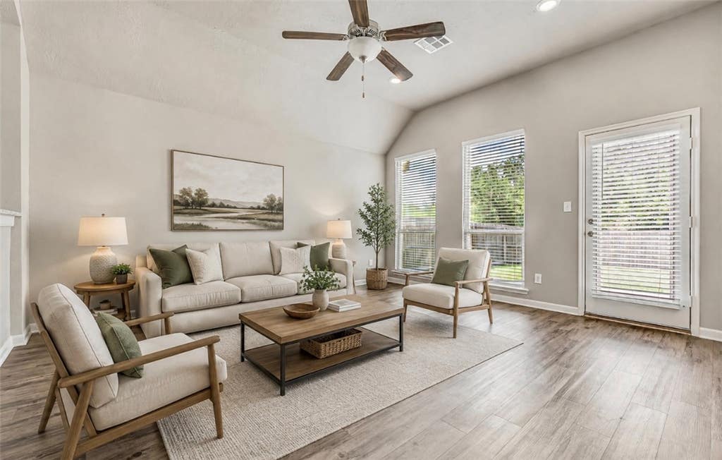 Photo of 2029 Jester Trail, Bryan, TX 77807 (MLS # 26010247)