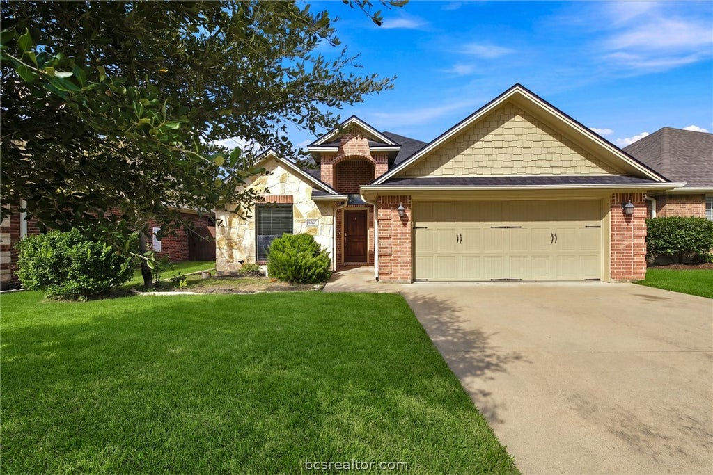 Photo of 4267 Hollow Stone Drive, College Station, TX 77845 (MLS # 26012846)