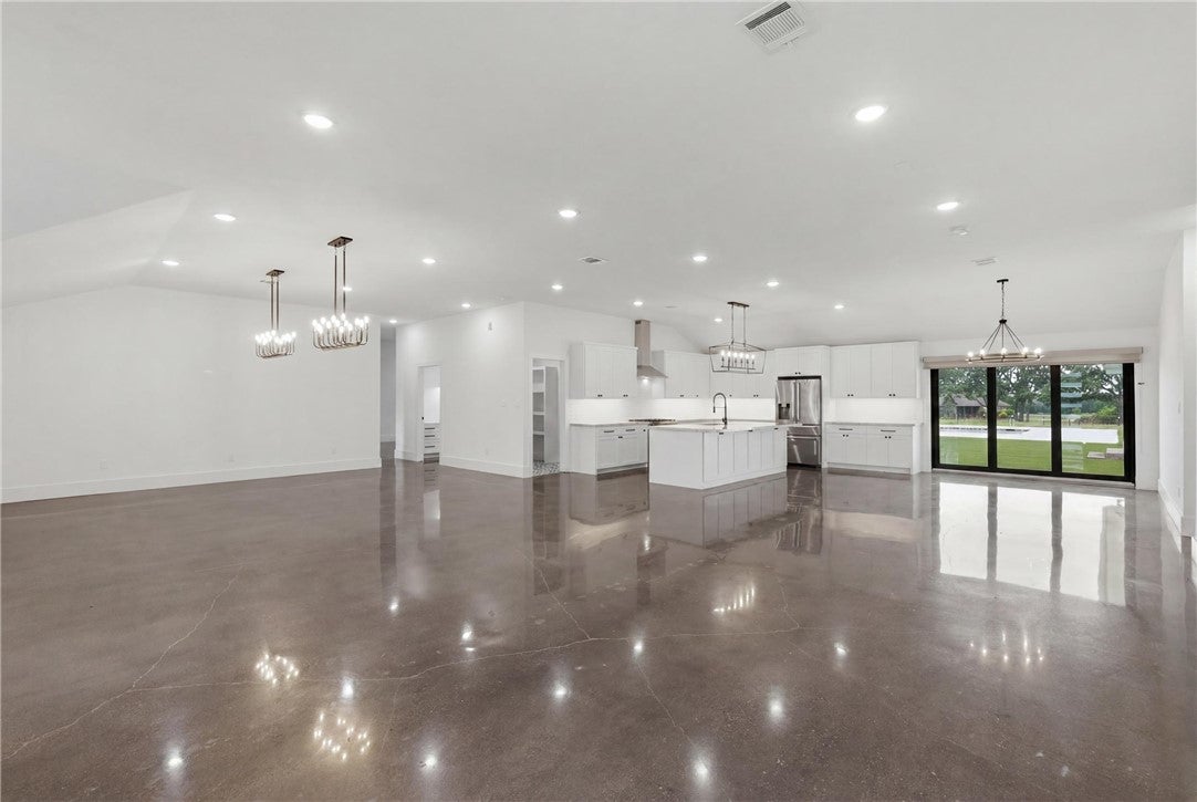 1589 County Road 252