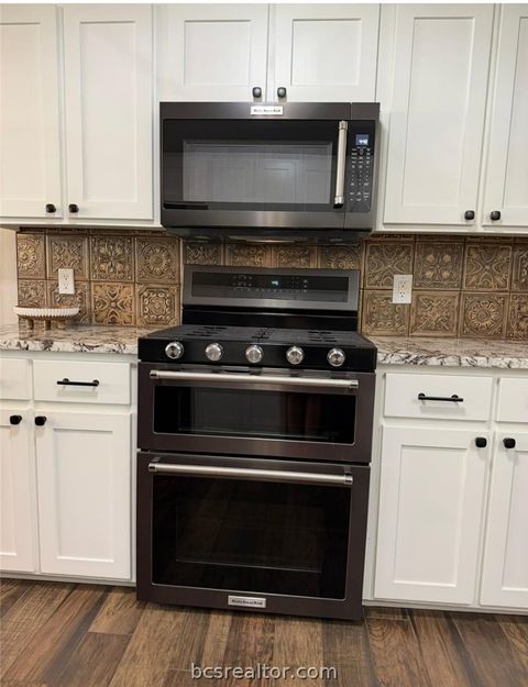 Tiny photo for 1430 Cedarcrest Lane, Bryan, TX 77803 (MLS # 26002316)