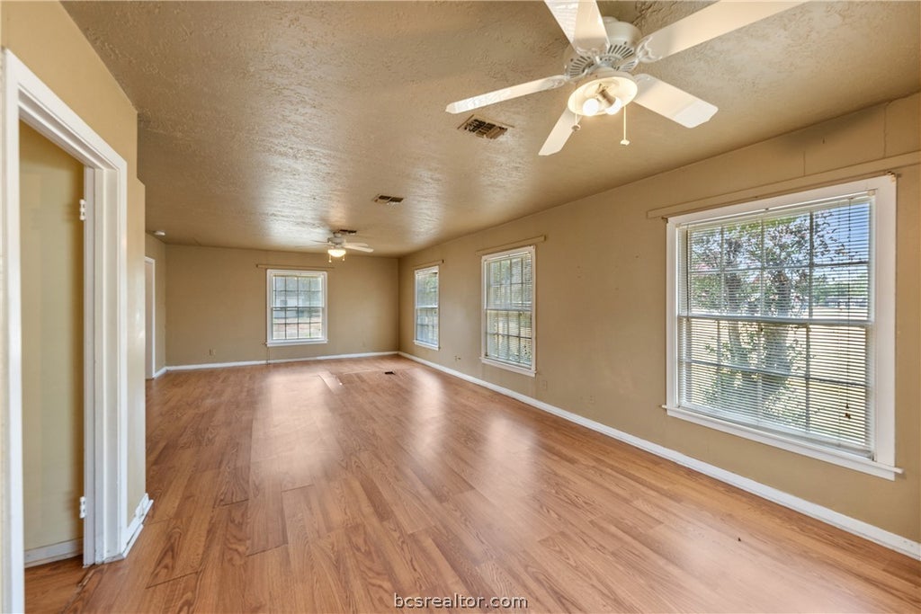 Photo of 810 Main Street, Hempstead, TX 77445 (MLS # 26011650)