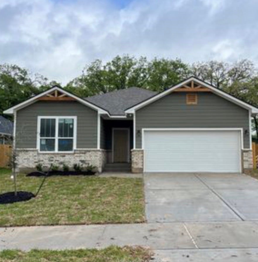 Photo of 2415 Lightfoot Lane NE, Bryan, TX 77803 (MLS # 26010833)