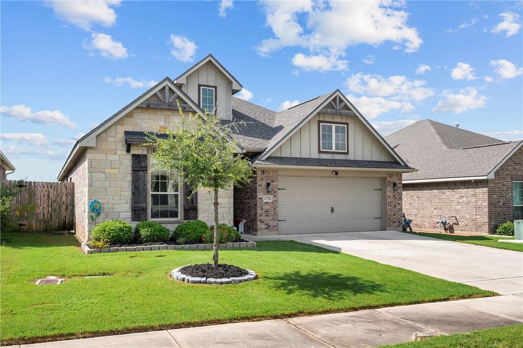 Photo of 6332 Spartan Drive, College Station, TX 77845 (MLS # 26008907)