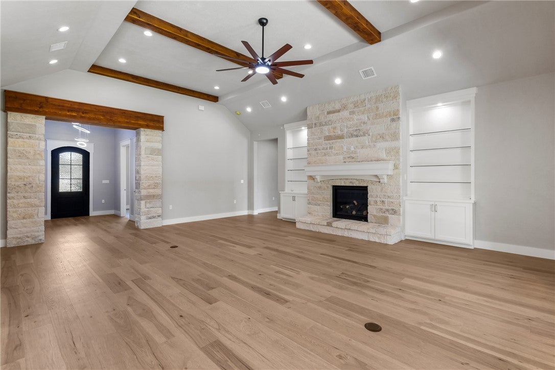 4712 Foxglove Court