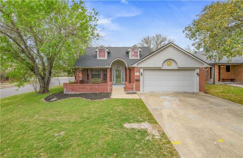 Photo of 2022 Wilderland Circle, Bryan, TX 77807 (MLS # 26002738)