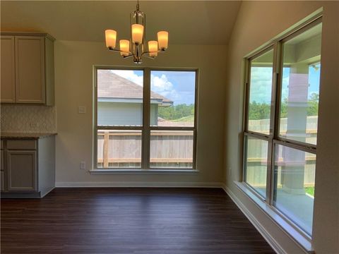 Tiny photo for 139 Bates Ct Ct, Huntsville, TX 77320 (MLS # 26004331)
