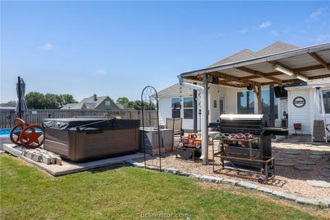 Tiny photo for 149 Windmill Road, Snook, TX 77879 (MLS # 26010177)