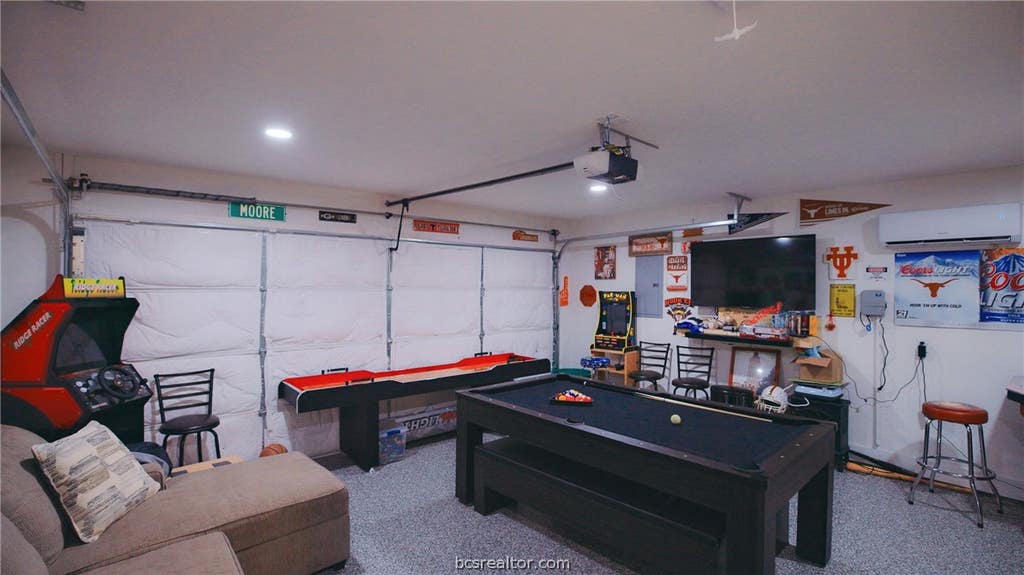 Photo of 149 Windmill Road, Snook, TX 77879 (MLS # 26010177)