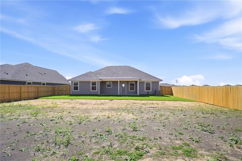 Tiny photo for 125 Cotton Cove, Snook, TX 77878 (MLS # 26003349)