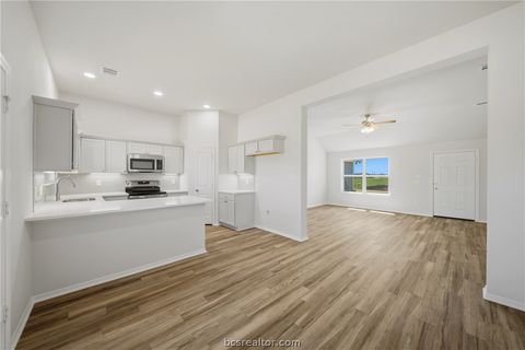 Tiny photo for 125 Cotton Cove, Snook, TX 77878 (MLS # 26003349)