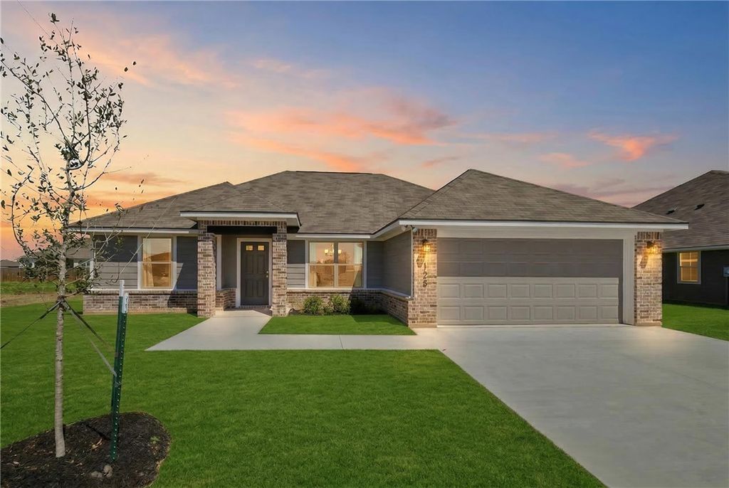 Photo of 125 Cotton Cove, Snook, TX 77878 (MLS # 26003349)