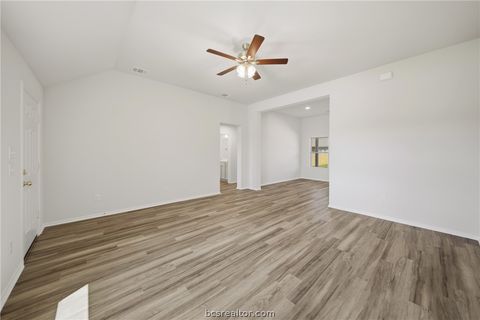 Tiny photo for 125 Cotton Cove, Snook, TX 77878 (MLS # 26003349)