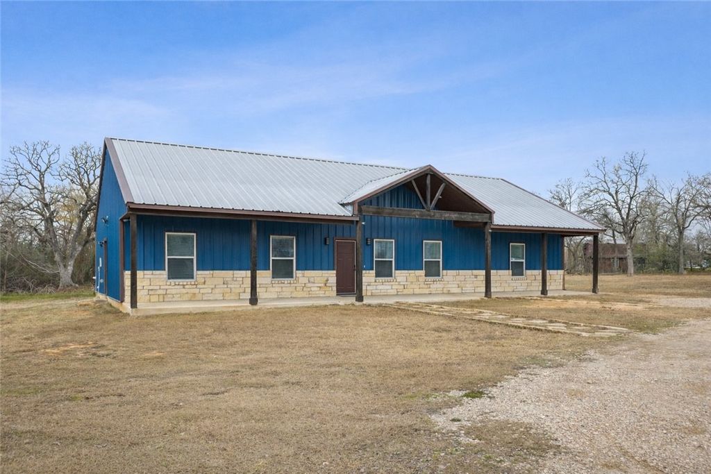 Photo of 5012 Hickory Lane, College Station, TX 77845 (MLS # 26001326)