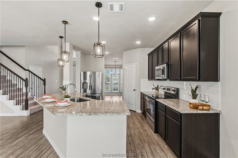 Tiny photo for 1903 Shimla Court, Bryan, TX 77807 (MLS # 26004045)