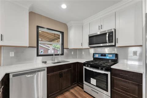 Tiny photo for 2105 Cabot Circle, Bryan, TX 77803 (MLS # 26006699)