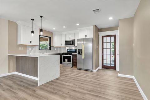 Tiny photo for 2105 Cabot Circle, Bryan, TX 77803 (MLS # 26006699)