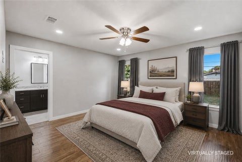 Tiny photo for 304 Dunn Street, Bryan, TX 77801 (MLS # 26010248)