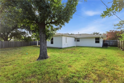 Tiny photo for 304 Dunn Street, Bryan, TX 77801 (MLS # 26010248)