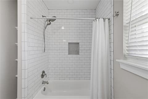 Tiny photo for 304 Dunn Street, Bryan, TX 77801 (MLS # 26010248)