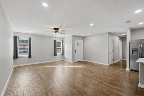 Tiny photo for 304 Dunn Street, Bryan, TX 77801 (MLS # 26010248)