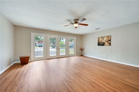 Tiny photo for 1300 Hawk Tree Drive, College Station, TX 77845 (MLS # 26009000)
