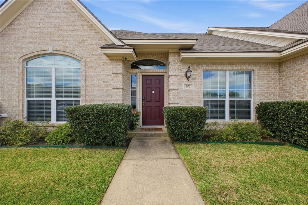 Photo of 102 Fraternity Row, College Station, TX 77845 (MLS # 26003953)