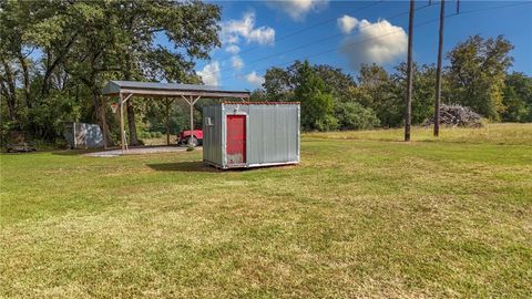 Tiny photo for 9759 County Road 316, Buffalo, TX 75831 (MLS # 25012776)