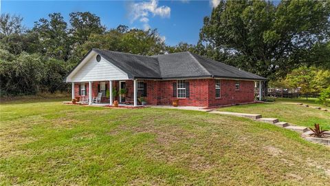 Tiny photo for 9759 County Road 316, Buffalo, TX 75831 (MLS # 25012776)