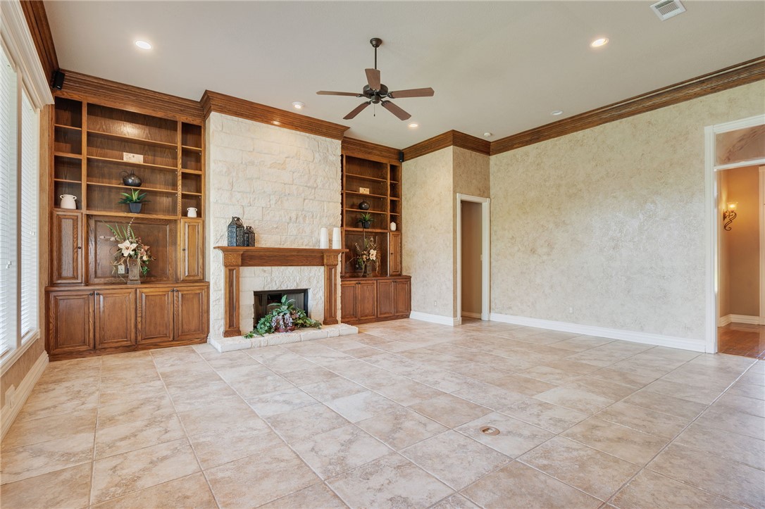 College Station, Texas 77845, United States, 4 Bedrooms Bedrooms, ,4 BathroomsBathrooms,Residential,Active,183075