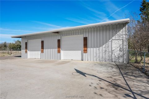 Tiny photo for 7754 Edge Cut Off Road, Hearne, TX 77859 (MLS # 25008677)