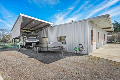 Tiny photo for 7754 Edge Cut Off Road, Hearne, TX 77859 (MLS # 25008677)