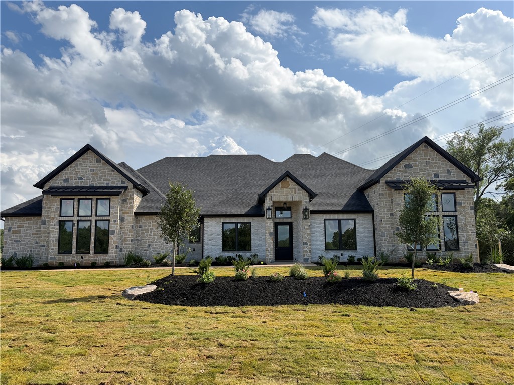 1366 Arrowhead Village Trail