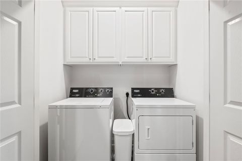 Tiny photo for 2001 Reagan Court, Bryan, TX 77802 (MLS # 25013053)