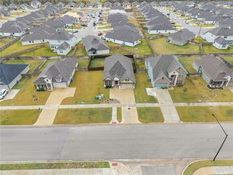 Tiny photo for 2050 Viva Road, Bryan, TX 77807 (MLS # 25013188)