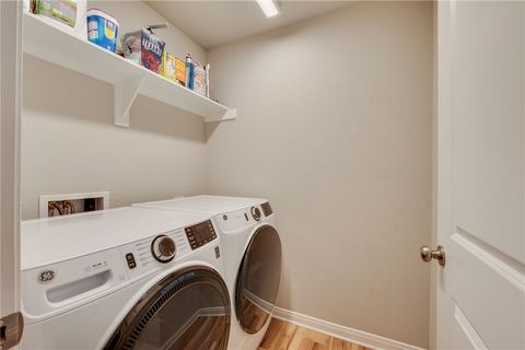 Tiny photo for 2050 Viva Road, Bryan, TX 77807 (MLS # 25013188)