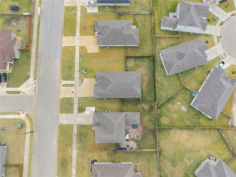 Tiny photo for 2050 Viva Road, Bryan, TX 77807 (MLS # 25013188)