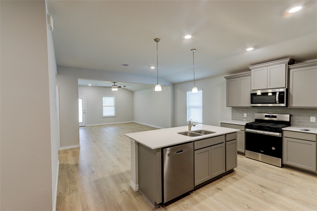 College Station, Texas 77845, United States, 4 Bedrooms Bedrooms, ,2 BathroomsBathrooms,Residential,Active,114310