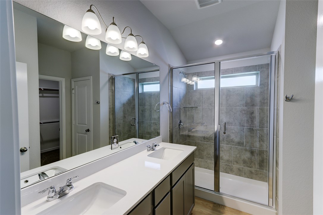 College Station, Texas 77845, United States, 4 Bedrooms Bedrooms, ,2 BathroomsBathrooms,Residential,Active,114310