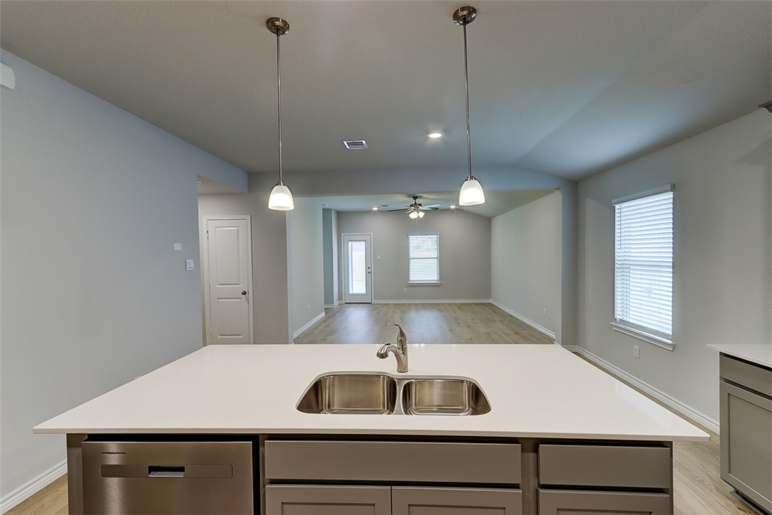 College Station, Texas 77845, United States, 4 Bedrooms Bedrooms, ,2 BathroomsBathrooms,Residential,Active,114310