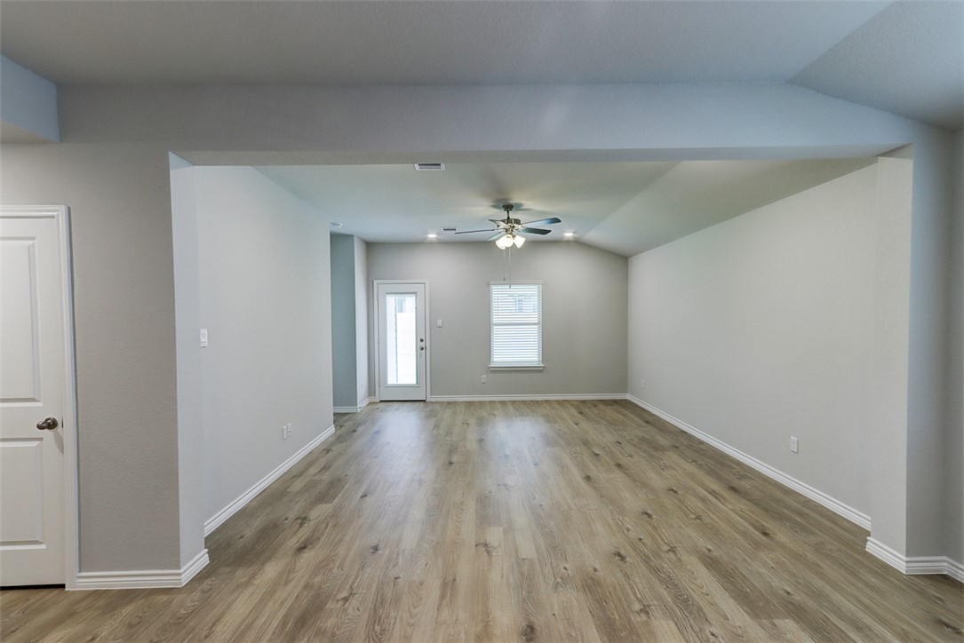 College Station, Texas 77845, United States, 4 Bedrooms Bedrooms, ,2 BathroomsBathrooms,Residential,Active,114310