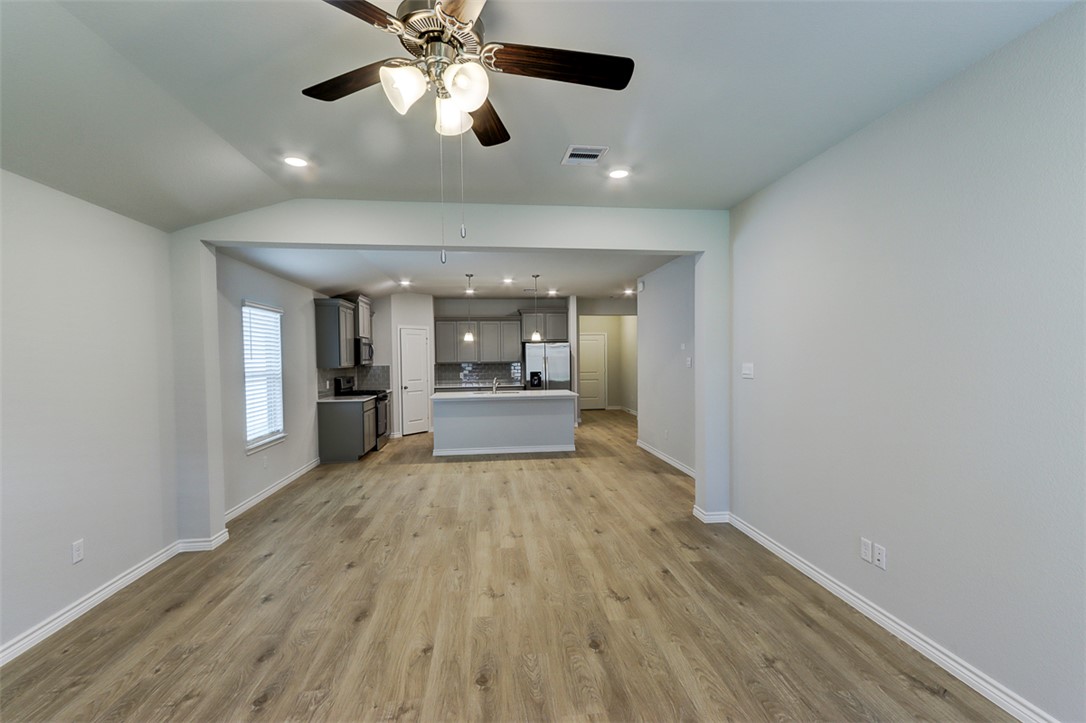 College Station, Texas 77845, United States, 4 Bedrooms Bedrooms, ,2 BathroomsBathrooms,Residential,Active,114310