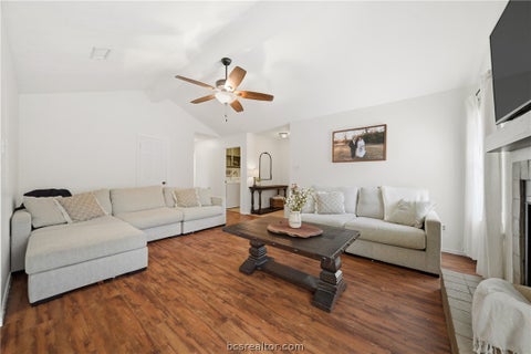 Tiny photo for 4744 Brompton Lane, Bryan, TX 77802 (MLS # 26012005)