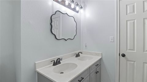 Tiny photo for 13588 N Us Highway 75, Buffalo, TX 75831 (MLS # 25013335)