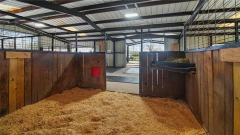 Tiny photo for 13588 N Us Highway 75, Buffalo, TX 75831 (MLS # 25013335)