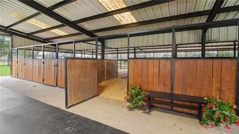 Tiny photo for 13588 N Us Highway 75, Buffalo, TX 75831 (MLS # 25013335)