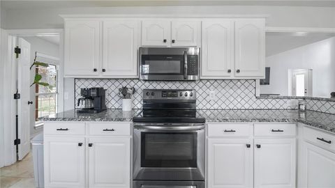 Tiny photo for 13588 N Us Highway 75, Buffalo, TX 75831 (MLS # 25013335)